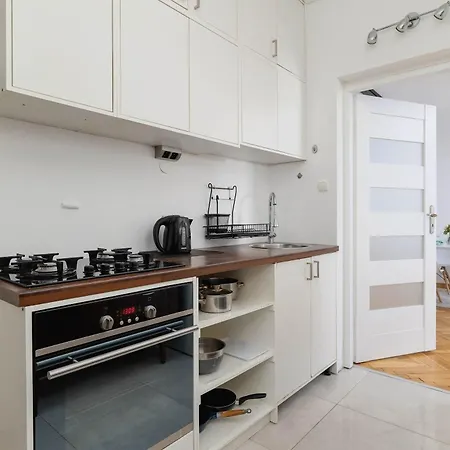 Prusa Stylish Close To The Center Of Cracow By Renters Apartman Krakkó
