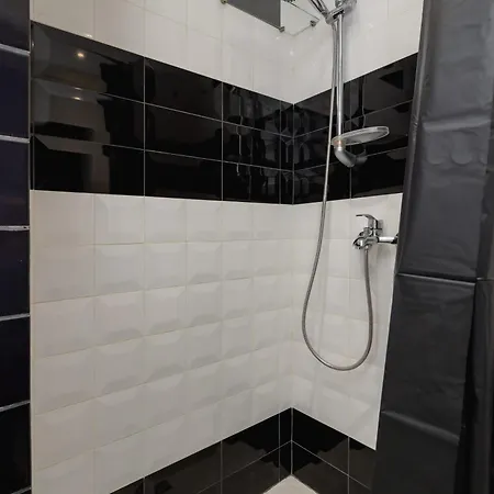 Apartman Prusa Stylish Close To The Center Of Cracow By Renters Krakkó